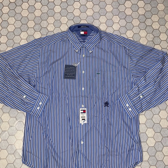 Tommy Hilfiger Blue Stripe Button-Up Shirt - Size Large - Picture 8 of 9